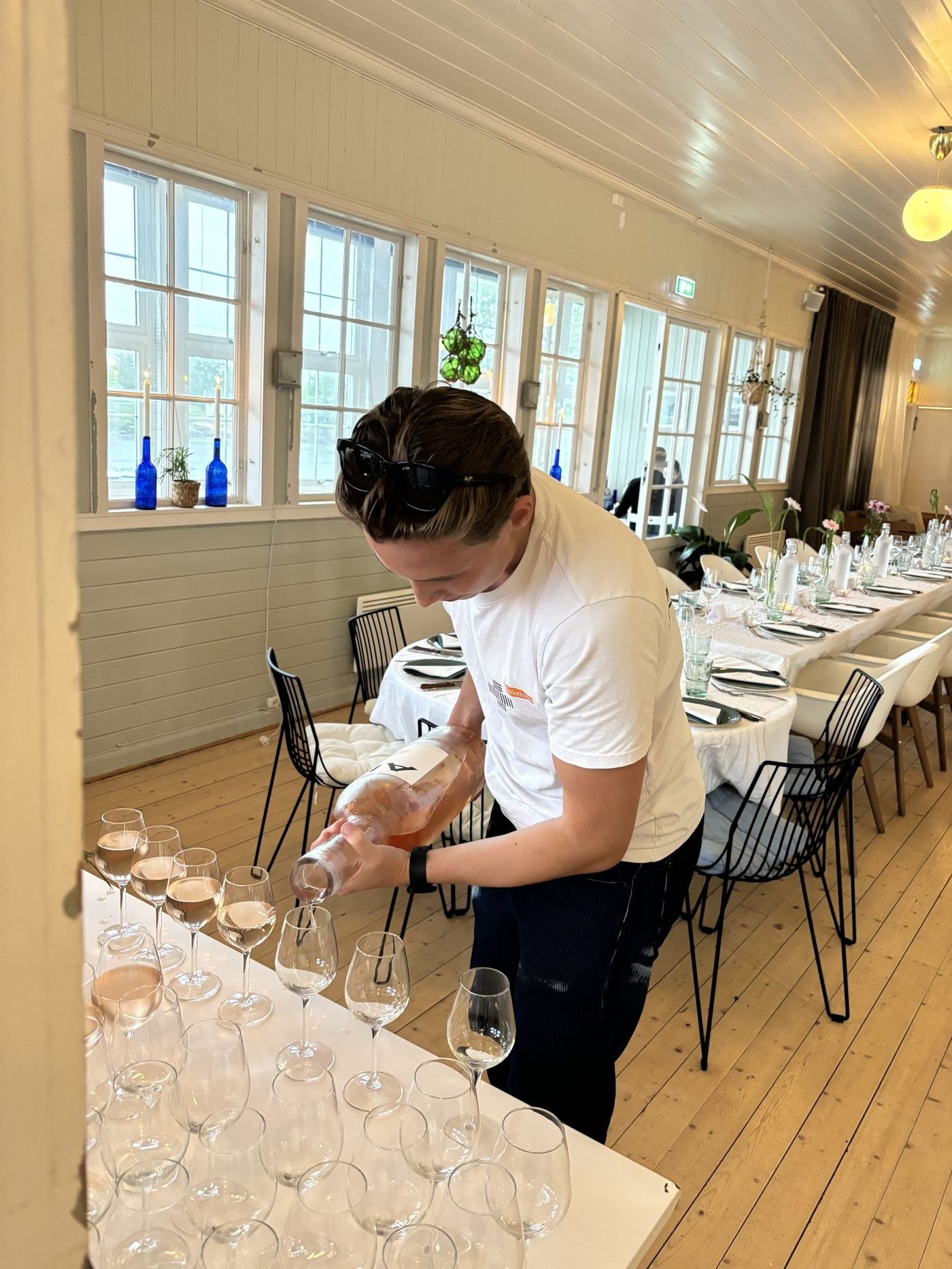 Wine service at Solvik